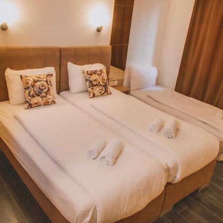Boulevard Luxury Apartments City Center Ohrid Exteriör bild